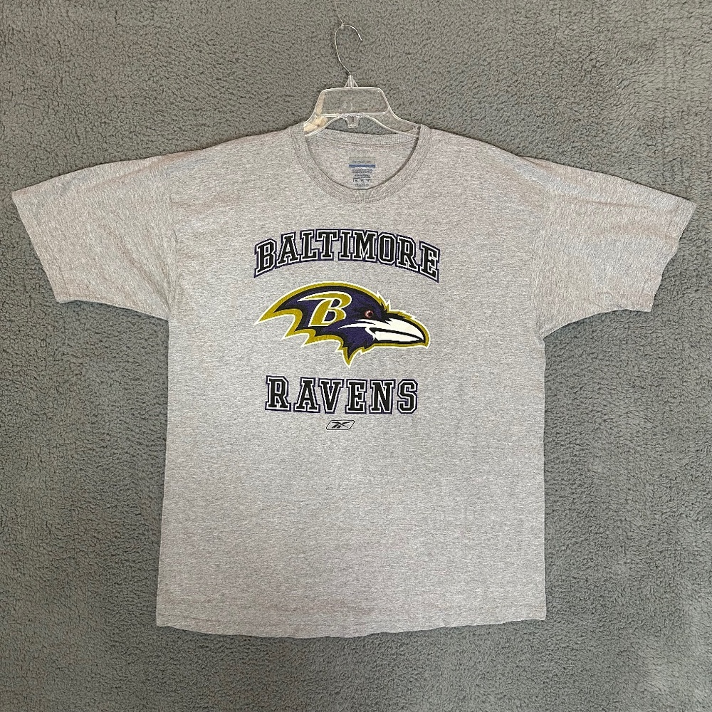 Baltimore Ravens Reebok Mens T-Shirt Gray Size XL Crew Neck Short Sleeve